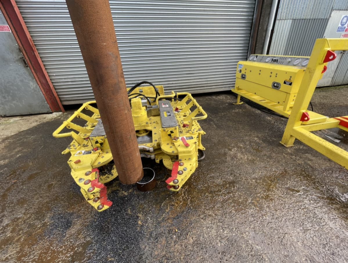 C1-12 Chopsaw cutting mechanism detail
